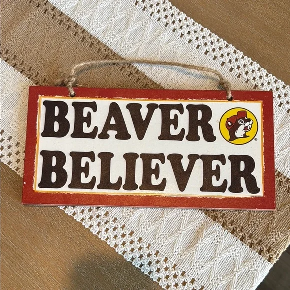 Bucee’s Beaver Believer Hanging Sign - Picture 1 of 3
